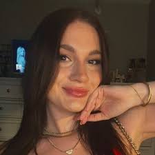 Abby Roby (@abigail...rae)