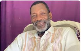 Círculo de Locutores Dominicanos expresa condolencias por el fallecimiento  del fotógrafo Daniel Duverge. Santo Domingo, D.N.- El Circulo de Locutores  Dominicanos Inc., expresó sus condolencias por el fallecimiento este martes  del fotógrafo