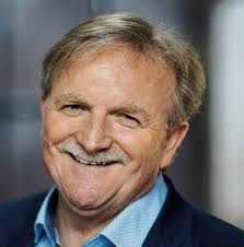 Parteivorsitzender, Stadtrat, Landtagsabgeordneter, Tenor