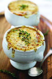 Bistro French Onion Soup Recipe Easy 6 Onion French Onion Soup Only In Food Factory Zone Recipes Ideas French Onion Soup Easy Classic French Dishes French Onion Soup Recipe