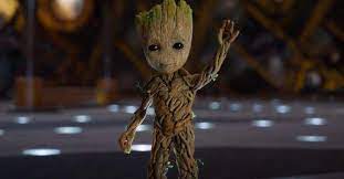 Mesmo habitando um universo de coisas absurdas, os personagens. O Personagem Mais Fofo De Guardioes Da Galaxia Vol 2 Aparece Em Novas Artes Conceituais Apos Ter Conquist Baby Groot Tatuagem De Fases Da Lua Desenho Do Hulk