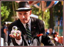 Howard Mincone - Sensational Juggler/Physical Comedian