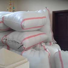 Jadi bisa di pastikan bantal dan guling merupakan salah satu kebutuhan yang tidak bisa lepas dari manusia. Jual Dakron Harga Dakron Murah Sedia Bantal Dakron 0822 3469 6786 Dakron Dakron Lembaran Hubungi Ali Akbar 0822 346 96786