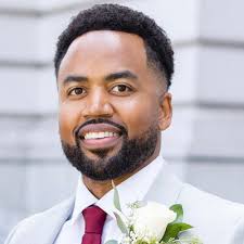 Throwback to COVID Lockdown when I had to be my own barber and window  washer.