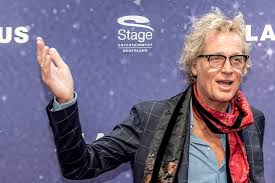 (1995), gangsta (2018) and goede tijden, slechte tijden (1990). Jeroen Pauw Kan Met Pensioen De Miljoenen Zijn Wel Binnen
