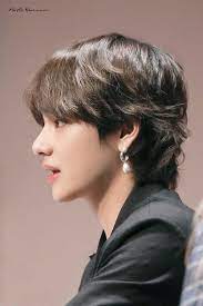 Pin By Krishna Fashion On Bangtan Boys Bts Kim Taehyung Long Hair Styles Bts Taehyung