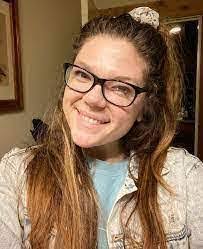 Nanette Potter's Instagram, Twitter & Facebook