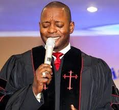 Meet The Richest Pastor In The World He S Worth Over 1 000 000 000 Http Bilichi Co Ke Category Top Ten X In Kenya Pastor Pastor Alph Lukau Private Jet