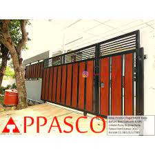 Namun tidak semua jenis kayu bisa dipakai untuk pagar, lho. Pagar Minimalis Modern Motif Kayu Grc Di Bojong Gede Shopee Indonesia