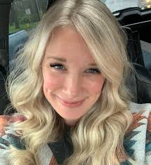 I didn't know my heart could expand like this! My family circle has  expanded SO much in the last decade!! Watching my beautiful nieces grow is  so incredible 💗💗💗💗 their joy, spunk,