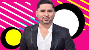 Discover more music, concerts, videos, and pictures with the largest catalogue online at. Larry Hernandez A 3 Anos Del Accidente Muestra El Terrible Dano En Sus Dientes