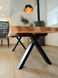 Table Viking Table De Salle A Manger Plateau En Bois Massif Live Edge Et Pi Mang Table Salle A Manger Salle A Manger Bois Table De Salle A Manger Bois