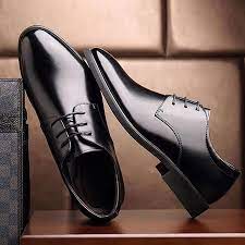 TOUBE Men Dress Shoes Leather Shoes Men's Breathable Black Soft Leather  Soft Bottom Spring And Autumn All-match Men's Business Formal Casual Shoes  (Color : Black, Size : 39 EU) : Buy Online at Best Price in KSA - Souq is  now Amazon.sa: Fashion