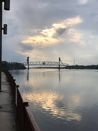 Construction of the bridge started on april 1, 1930, and the bridge opened to traffic on may 2, 1931. Burlington Bristol Bridge And The Delaware River Newjersey