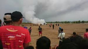 Helikopter milik tni ad jatuh di sleman, yogyakarta, menewaskan tiga orang pada hari jumat (08/07). Helikopter Mi 17 Jatuh Dekat Kawasan Industri Kendal Ada Kru Yang Meninggal Warta Kota