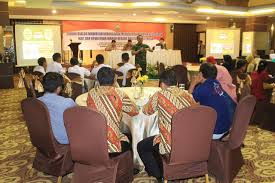 Seberapa sadar dan pedulikah kita sebagai generasi muda, akan hak dan kewajiban yang mengiringi kita dalam kehidupan bernegara? Forum Dialog Wawasan Kebangsaan Melalui Peningkatan Kesadaran Hak Dan Kewajiban Warga Negara Bagi Generasi Muda Kodim 0723 Klaten