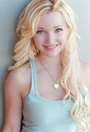 Check out amazing dovecameron artwork on deviantart. Wer Ist Die Newcomerin Dove Cameron Musik Freizeit Film