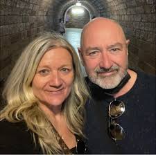 Does anyone have any suggestions for a good caterer for a party July 10 for  about 20 people.