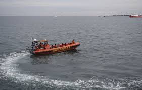 Kabarnya, pesawat jatuh di kawasan kepulauan seribu. S0dbr8ohfuwsim