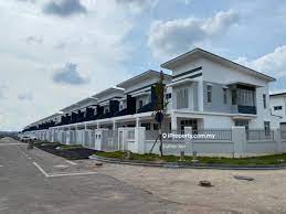 Kota tinggi is also the name of the district, kota tinggi district, where the town is situated. Desaru Kota Tinggi Intermediate 2 Sty Terrace Link House 4 Bedrooms For Rent Iproperty Com My