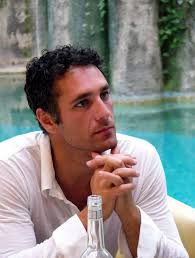 | carica un'altra frase celebre di raoul bova. Raoul Bova Photo 8 Of 37 Pics Wallpaper Photo 151534 Theplace2