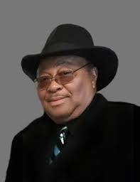 Joan Moss's Instagram, Twitter & Facebook