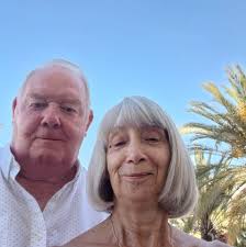 But first coffee… ☕ it's a sarcastic fringehead kinda day. 📷: Staffer Candace  Reid-Rose