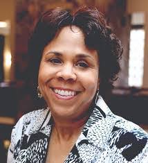 Amanda Baden's Instagram, Twitter & Facebook