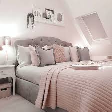 Grey bedrooms are certainly not waning in popularity. Pale Pink Bedroom Design And Decor Ideas 20 Photos Hackrea