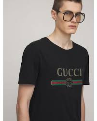 Ending jun 8 at 3:17pm pdt. Gucci Cotton Distressed Fake Logo T Shirt In Black For Men Save 28 Lyst