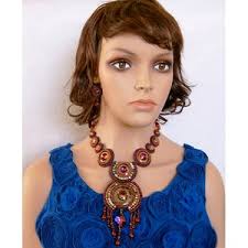 KIT de collar con bordado de cuentas Victoria en color dorado