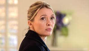 Patrick bosso, alexandre carrière, dany boon and others. Anne Marivin Traque Un Tueur Et Fuit La Maladie Moustique Be