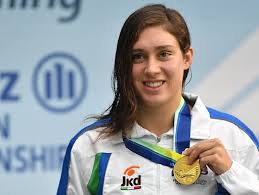Mi chiamo carlotta gilli e sono una nuotatrice olimpica e paralimpica italiana tesserata con rari nantes torino e fiamme oro. 3p6fly M9n45um