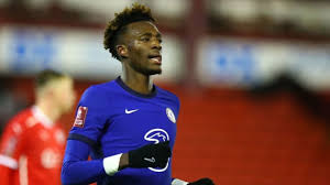Join the discussion or compare with others! Bvb Transfers Gesprache Mit Chelsea Wegen Hudson Odoi