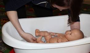 Cleaning your baby between baths. 5 Things You Must Keep In Mind While Bathing Your Newborn