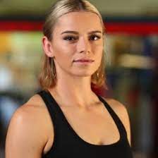 The featherweight thought she had done enough against great britain's karriss artingstall after boxers entered the final round all square according to the five judges. Tkpltueefqouym