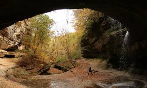 Located in central lasalle county, approximately four miles south of utica and three miles east of oglesby, matthiessen is a paradise for those interested in geology as well as recreation. Starved Rock State Park Parks