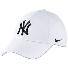New York Yankees Women S Stadium 3 0 Adjustable Cap By Nike Adjustable Cap New York Yankees Yankees