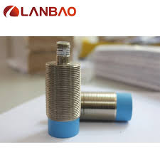 Sensor inductivo m30 con blindaje no/pnp conector m12. Temperatura Extendida Ventastemperatura Extendida Por Mayor