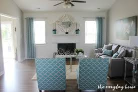 Use white or grey paint and pillow furnishings to accent your ceiling and key corners while the entire walls are in a calming rock/river blue or grey colors. How To Create An All White Accent Wall The Everyday Home