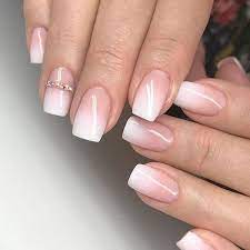 Maybe you would like to learn more about one of these? Babyboomer Nagel So Wird Der Alte Nageltrend Neu Interpretiert French Manicure Nails French Manicure Short Nails Manicure