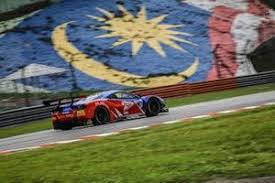 Ferrari 488 gt3 rio haryanto dan david tjiptobiantoro kembali siap untuk diajak bertarung di posisi mobil yang saat itu sedang dikendarai oleh david langsung diderek kembali ke garasi dan. David Tjiptobiantoro Images High Quality Photography