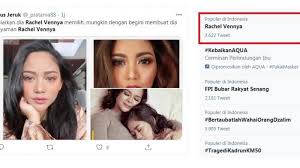 Ibunda rachel vennya itu menyebut hal itu sudah risiko sebagai publik figur. Trending Selebgram Rachel Vennya Lepas Hijab Di Hari Ibu Banjir Hujatan Pujian Ini Dugaan Ibunya Warta Kota