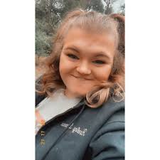 Elissa Potter (@epott2)