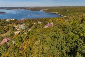 12 Acres With Beautiful Table Rock Lake Views Ready For Your Dream Home Choose From 2 3 Building Spots There S Already A L Lake View Outdoor Table Rock Lake