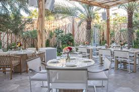 First Look World Famous Beach Club Nammos Now Open In Dubai Image 6 Famous Beaches Beach Club Dubai Beach