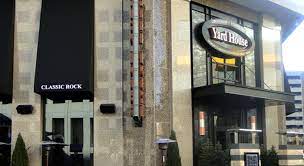 Yard house pořízené členy webu tripadvisor. Yard House Drink Denver The Best Happy Hours Drinks Bars In Denver