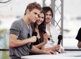 Happy Cast Vampire Diaries Vampire Diaries The Originals Ian And Nina