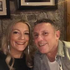 clare morton (@morton_clare)