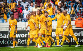 Arthur 10111 zwane (born 20 september 1973 in soweto, gauteng) is a retired south african football (soccer) he is currently an assistant coach for kaizer chiefs. Arthur Zwane Claims The Only Team That Can Beat Kaizer Chiefs Is Itself Daily Worthing